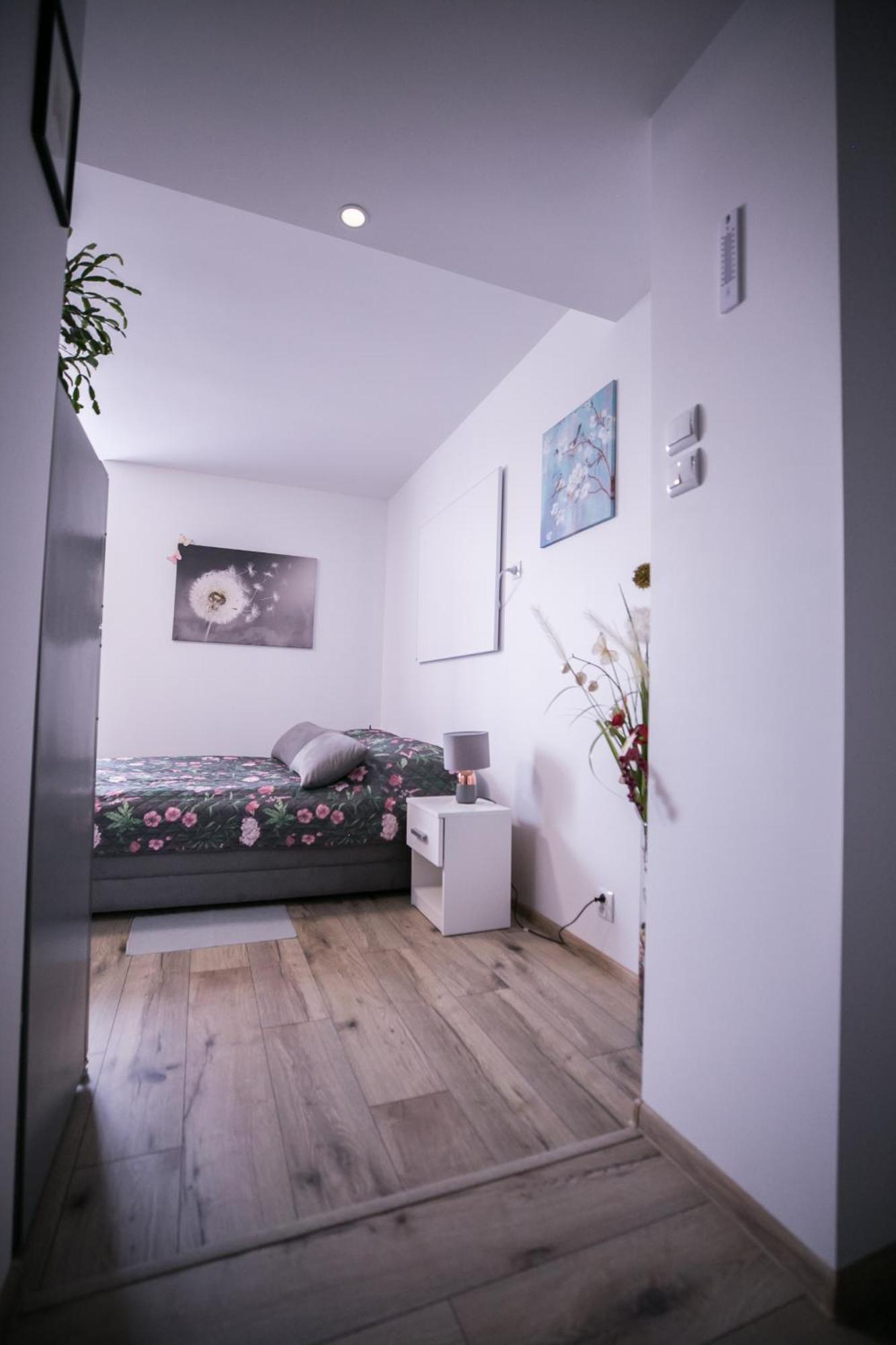 Przytulne Poddasze Apartment